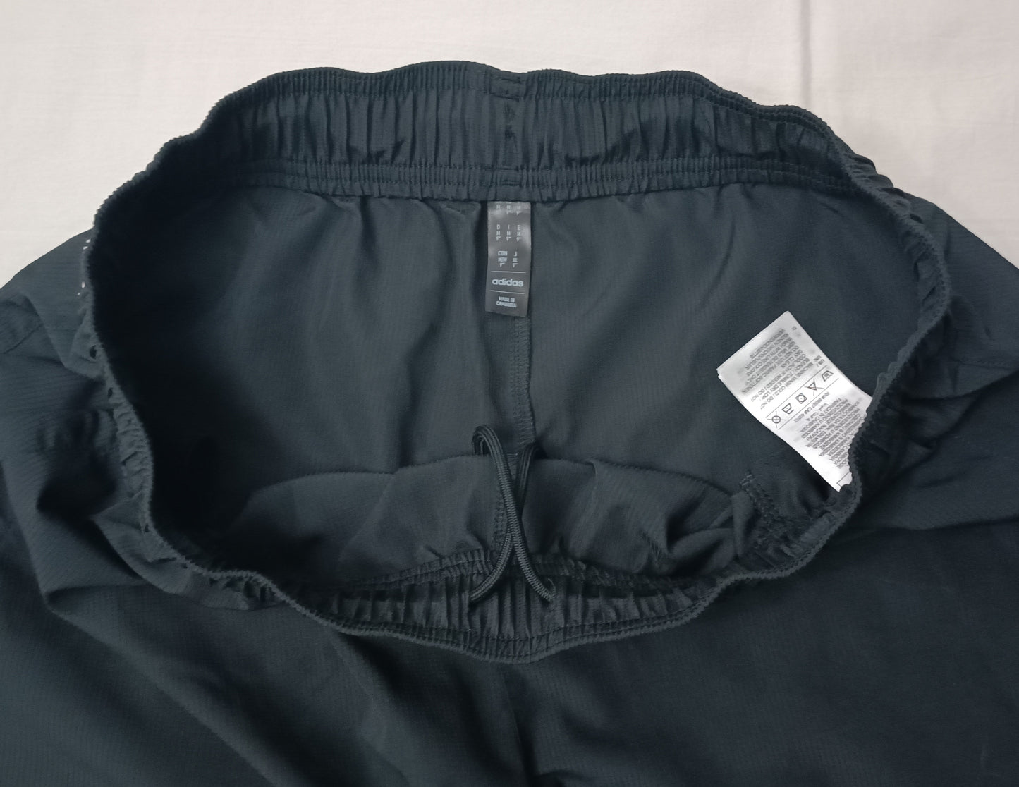 (M) Adidas Tennis Shorts шорти