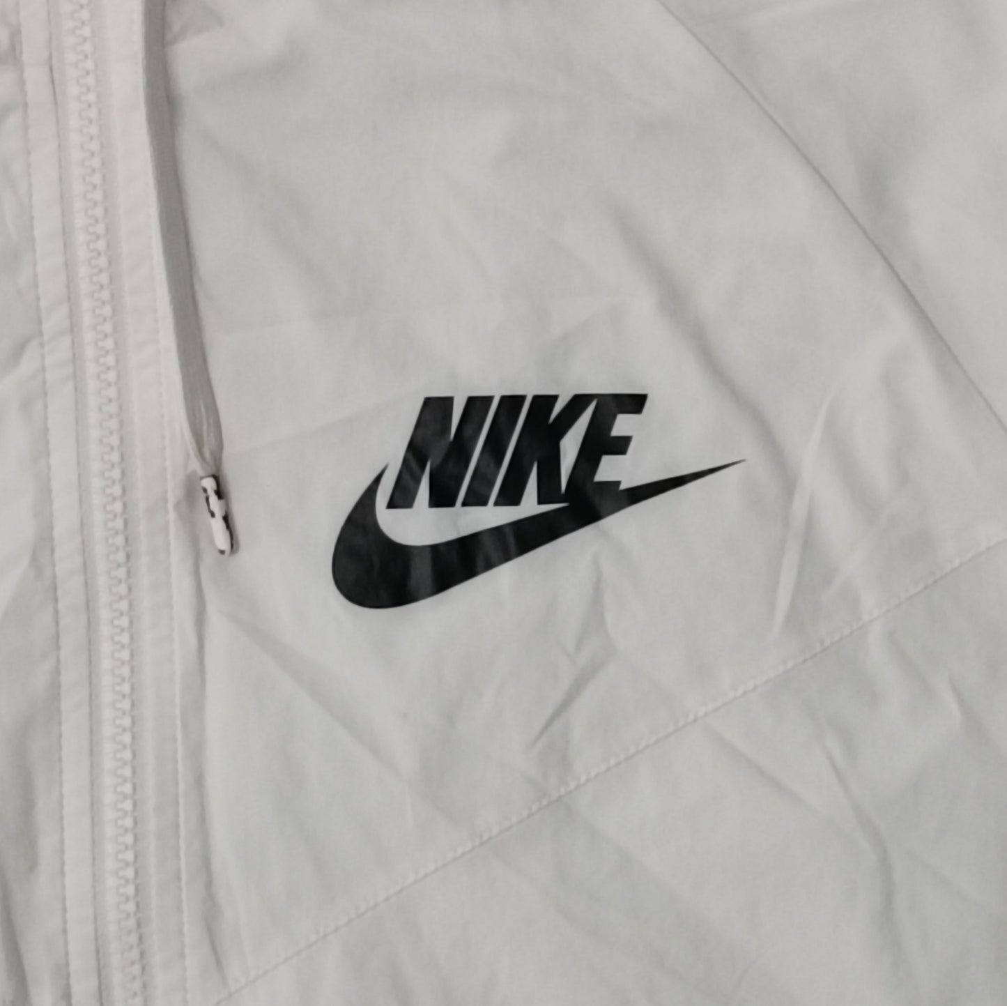 (ДАМСКО) (L) Nike Windrunner Jacket яке