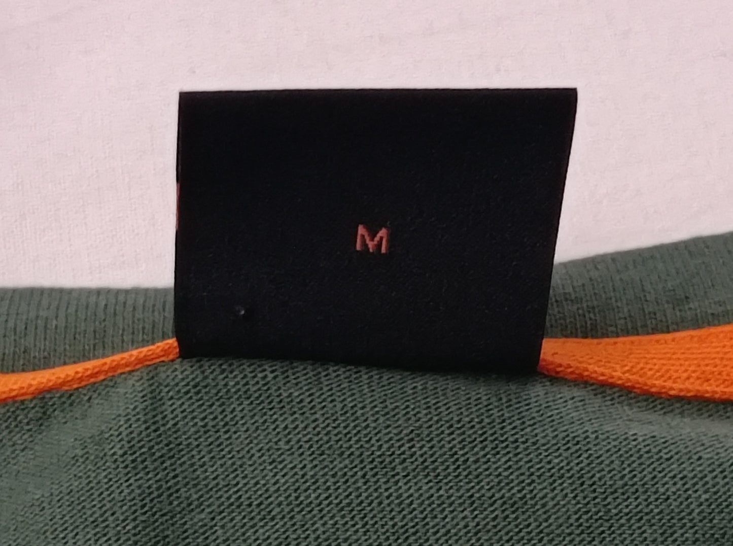 (M) Hugo Boss Shirt тениска