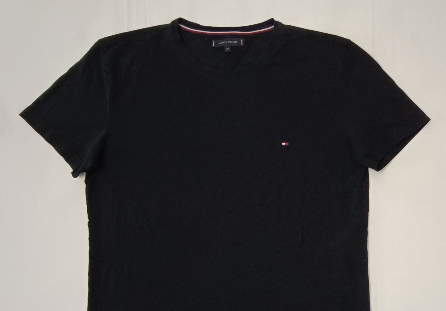 (2XL) Tommy Hilfiger тениска