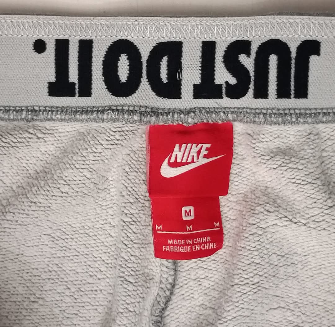 (ДАМСКО) (M) Nike NSW Fleece Sweatpants долнище