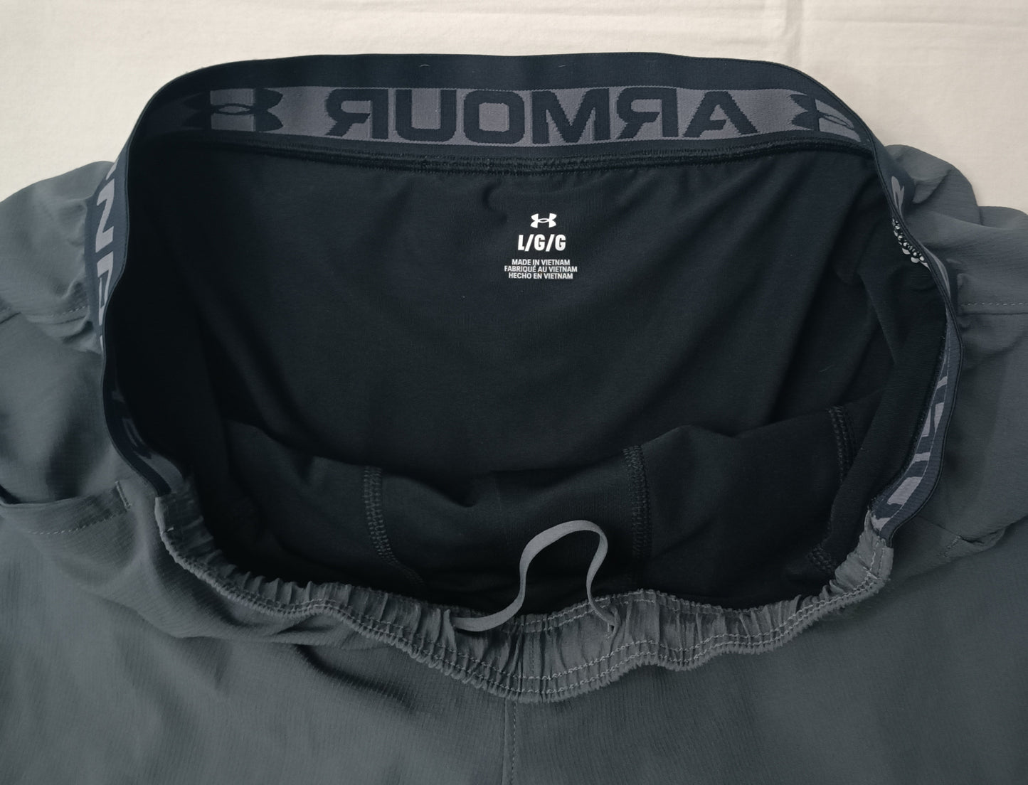 (L) Under Armour UA 2in1 Shorts шорти