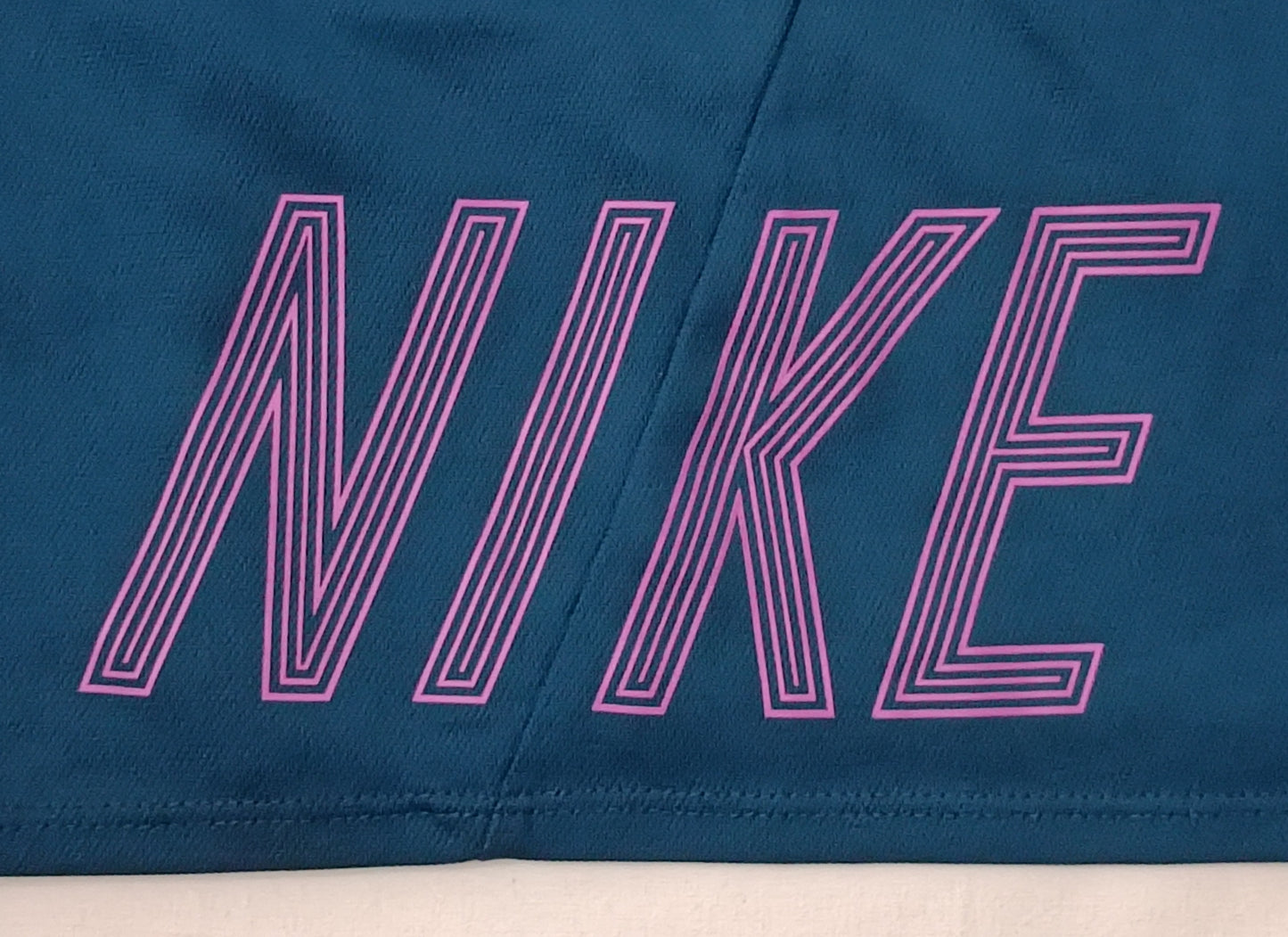 (ДАМСКО) (S) Nike DRI-FIT Shorts шорти