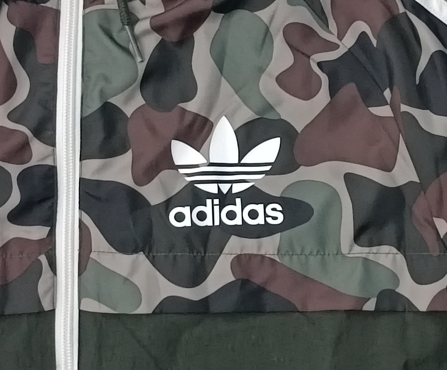 (S) Adidas Originals Camouflage Hoodie Jacket яке