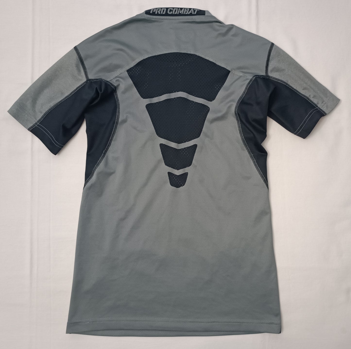 (M) Nike PRO Combat DRI-FIT Compression Tee тениска