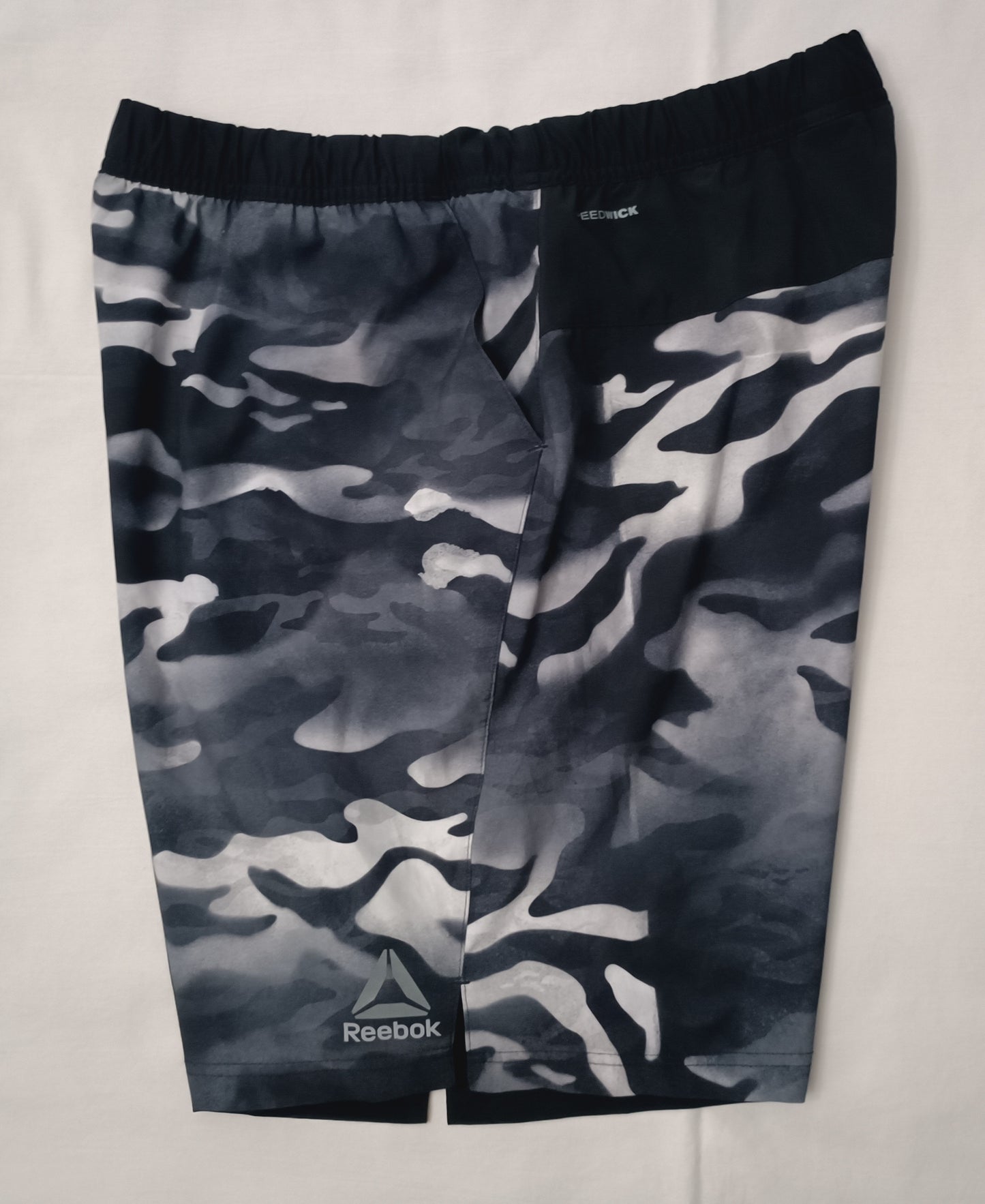 (L) Reebok Crossfit Shorts шорти