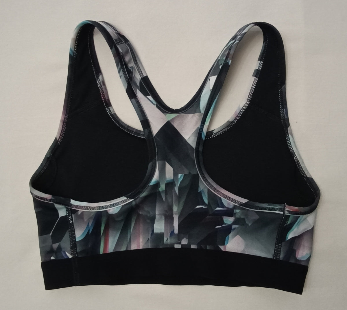 (ДАМСКО) (XS) Nike DRI-FIT Bra бюстие