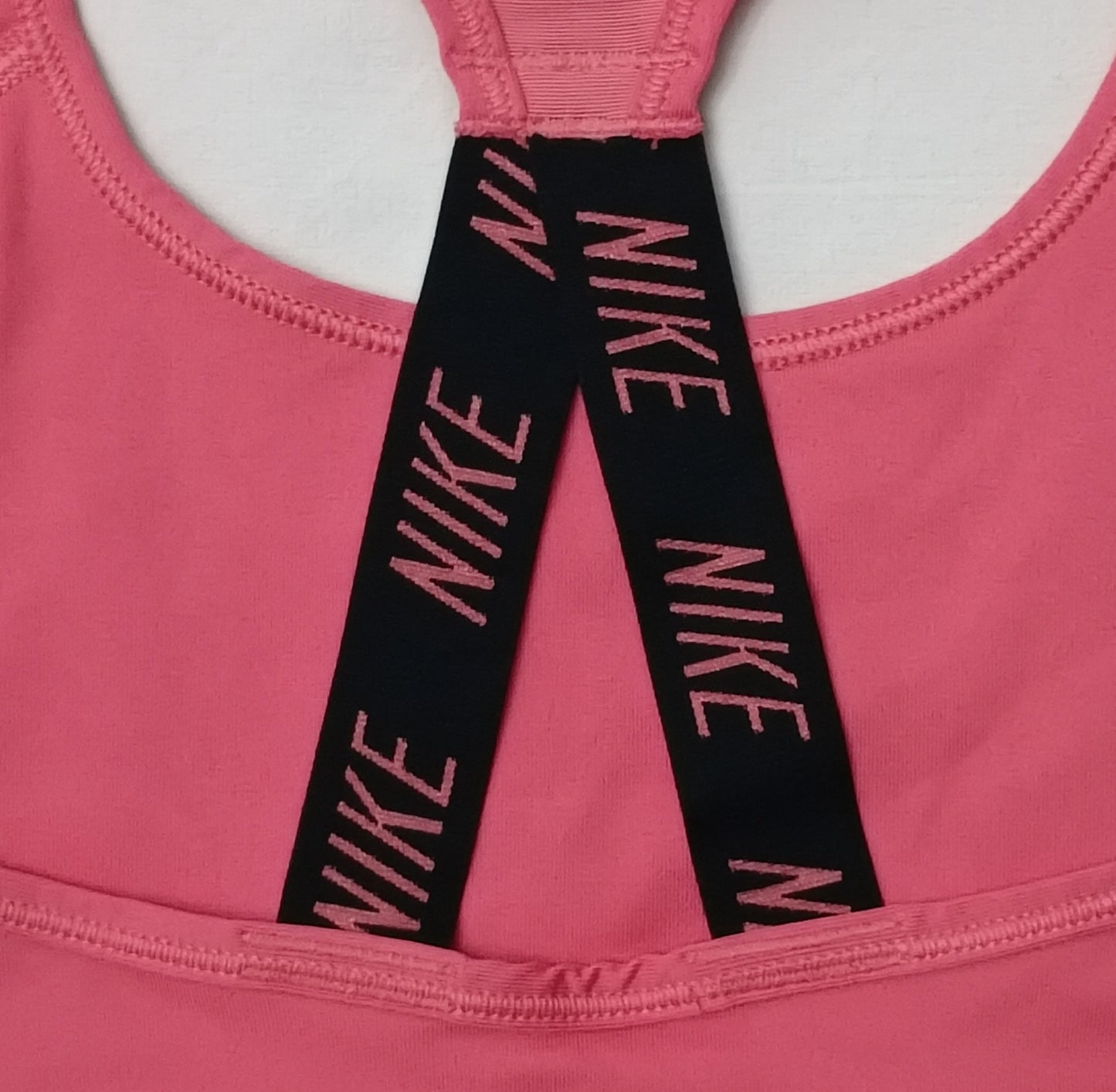 (ДАМСКО) (XS) Nike DRI-FIT Bra бюстие