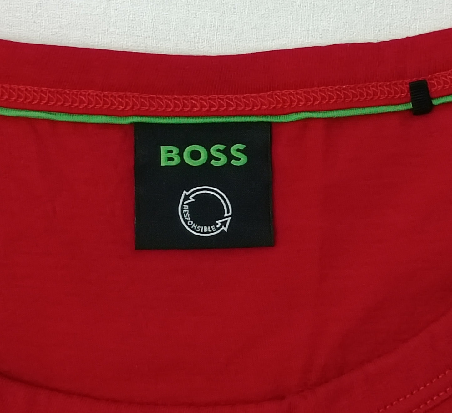 (2XL) Hugo Boss Curved Tee тениска