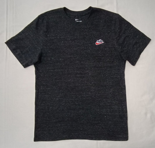 (S) Nike Sportswear Tee тениска
