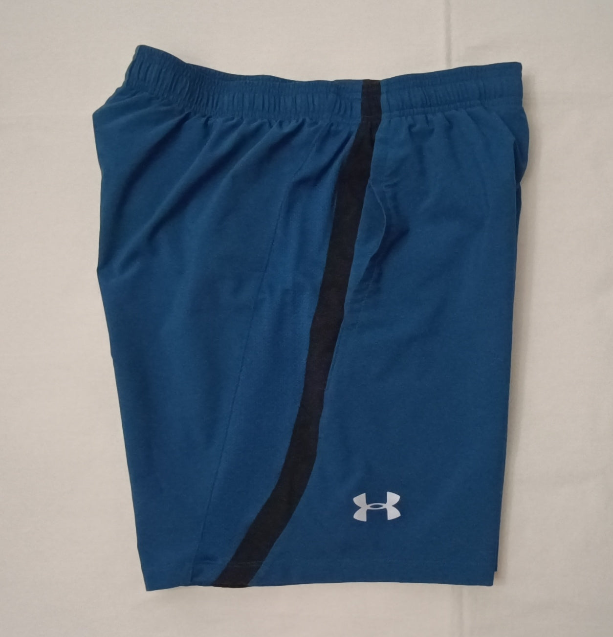 (M) Under Armour UA Launch Shorts шорти