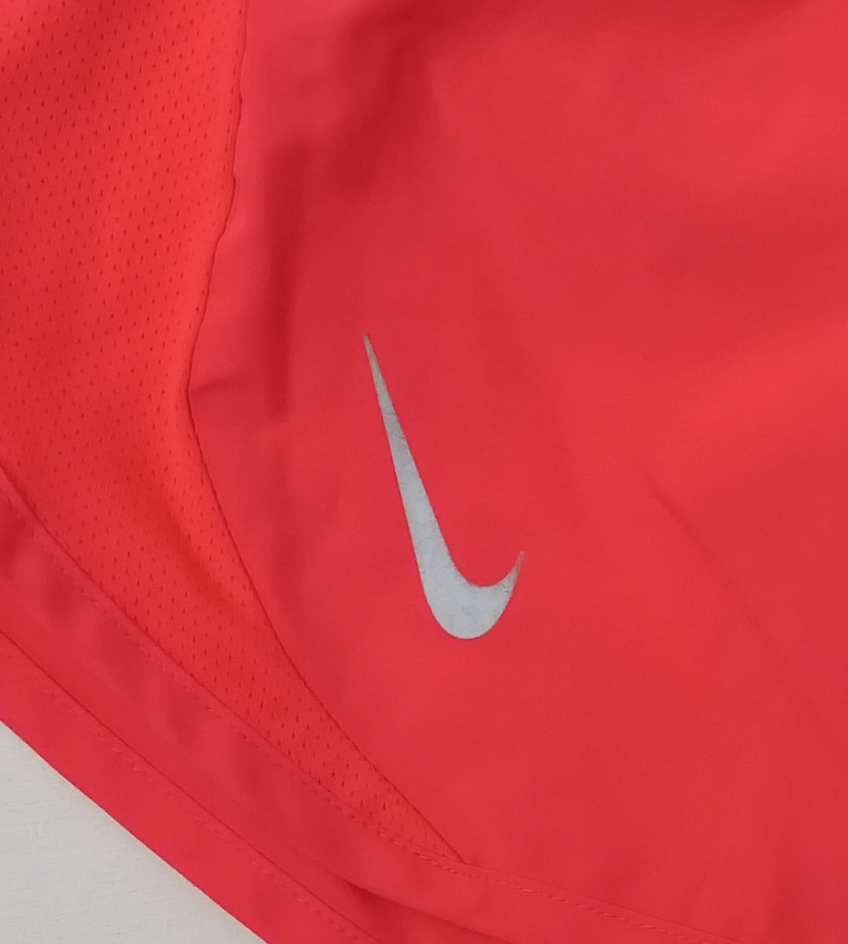 (ДАМСКО) (S) Nike DRI-FIT Shorts шорти