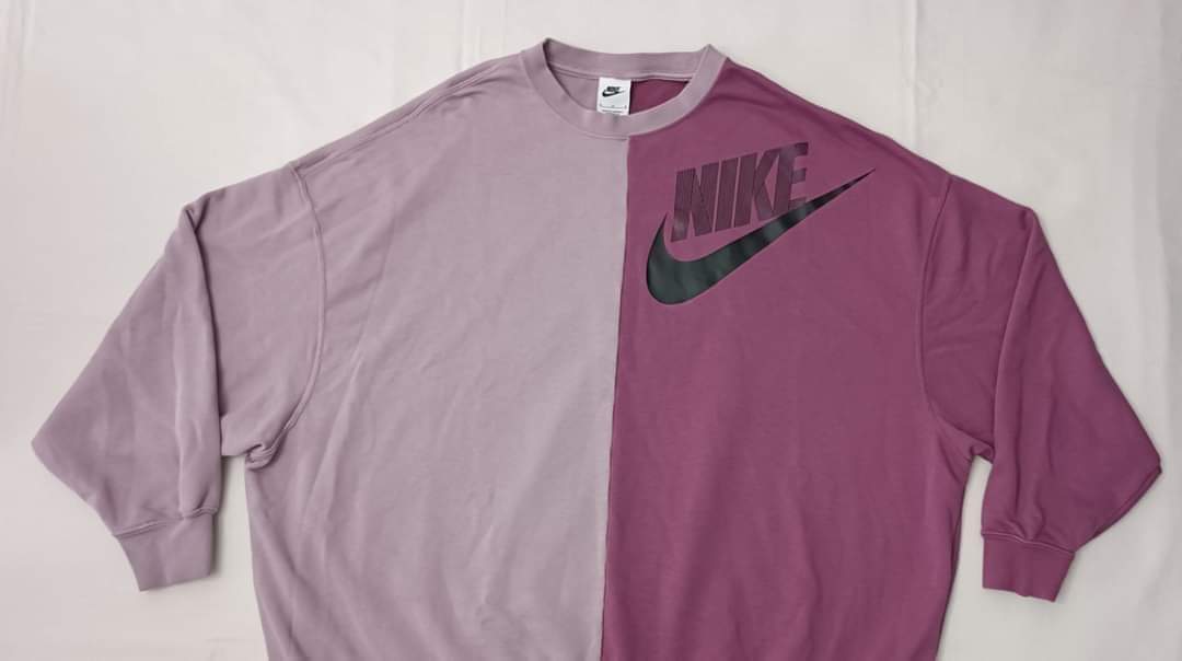 (ДАМСКО) (M) Nike Sportswear Oversized Sweatshirt горнище