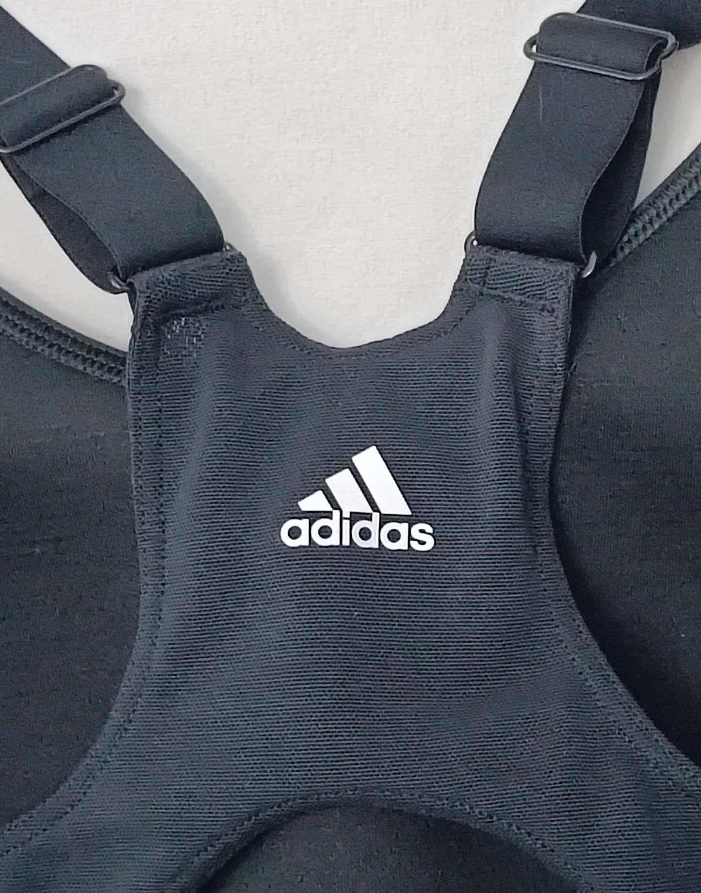 (ДАМСКО) (S) Adidas Padded Bra бюстие