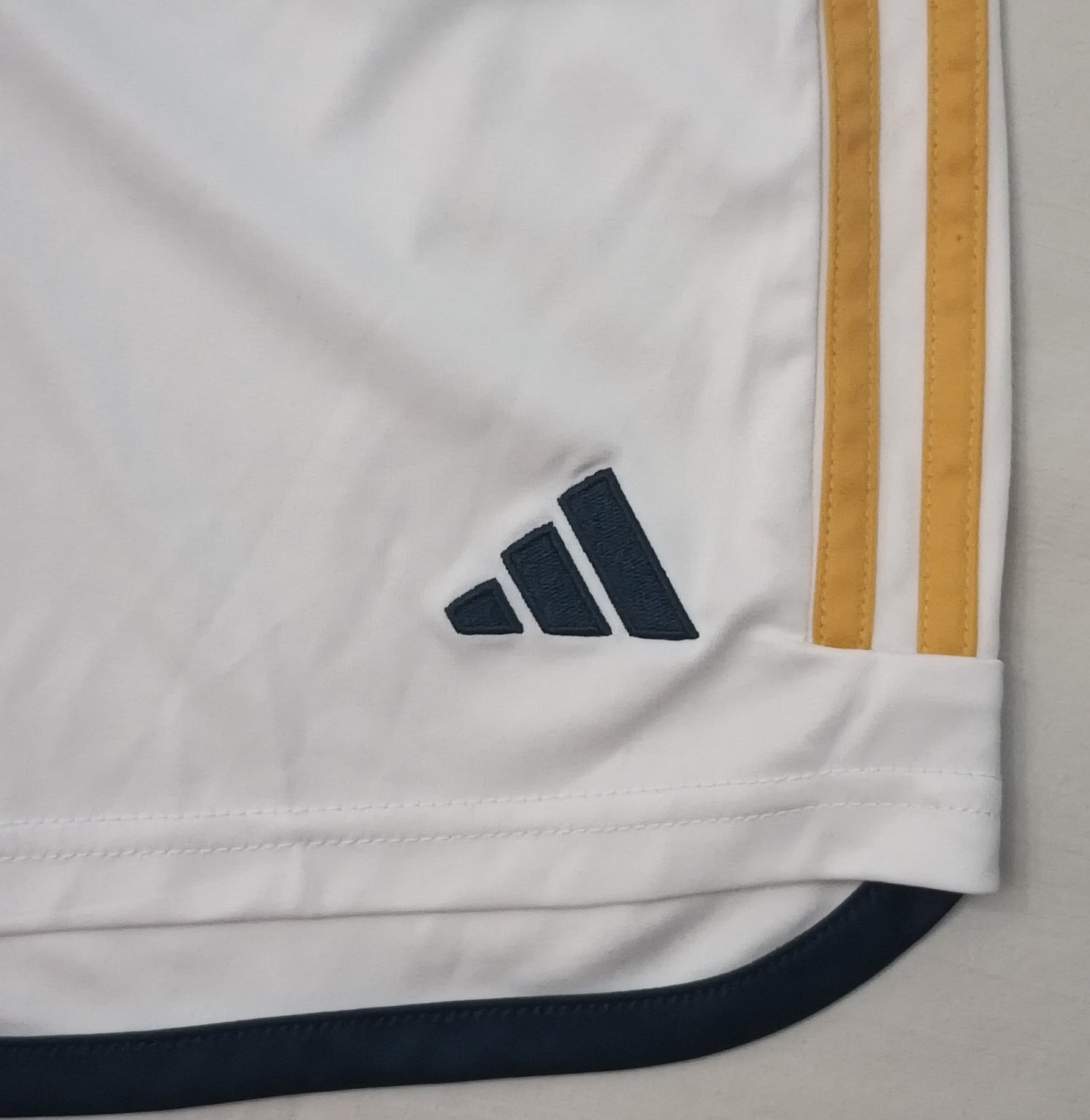 (ДЕТСКО) (Ръст 140-152см) Adidas Real Madrid Shorts шорти