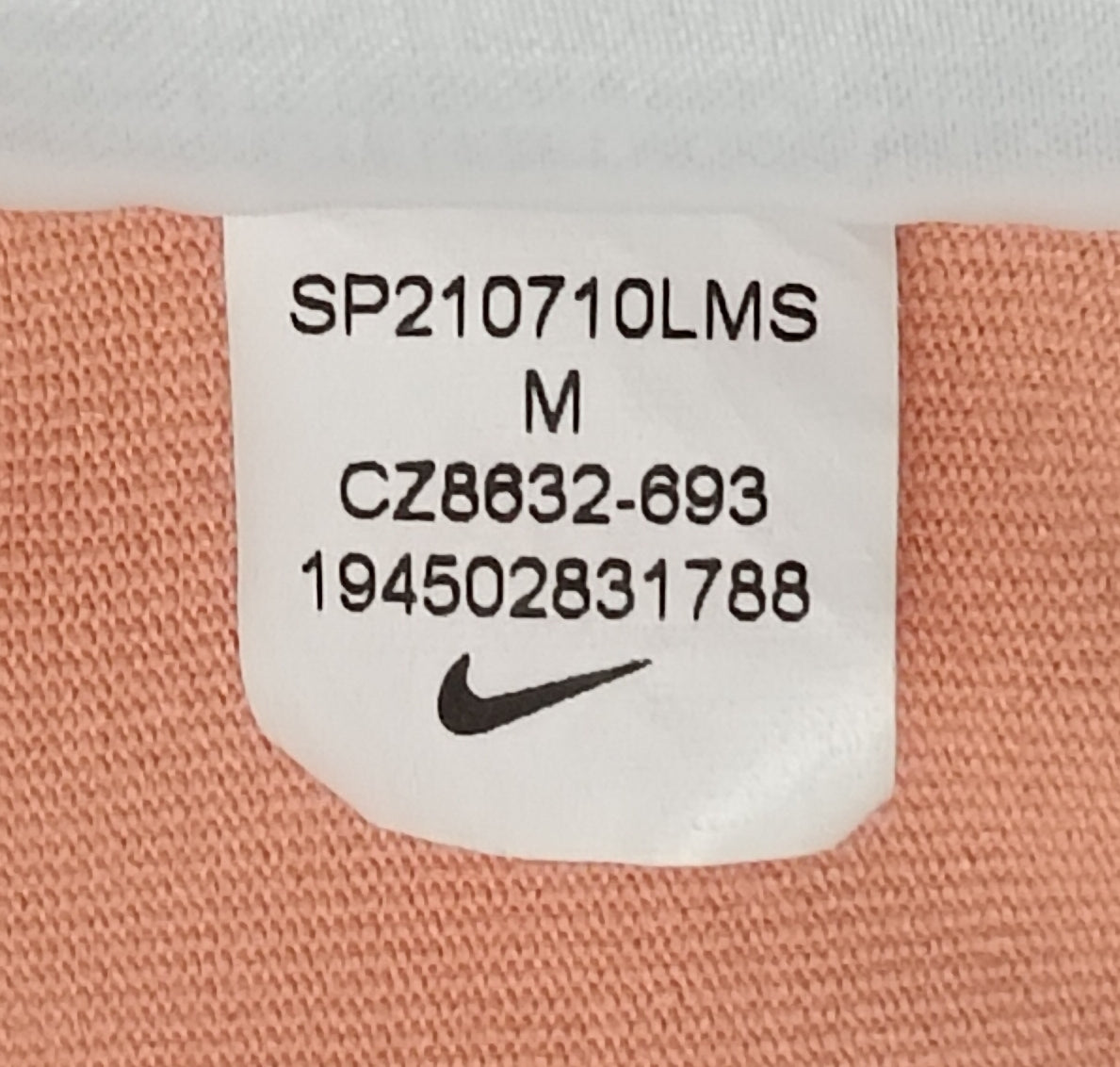 (ДАМСКО) (M) Nike AIR Sportswear Tee тениска