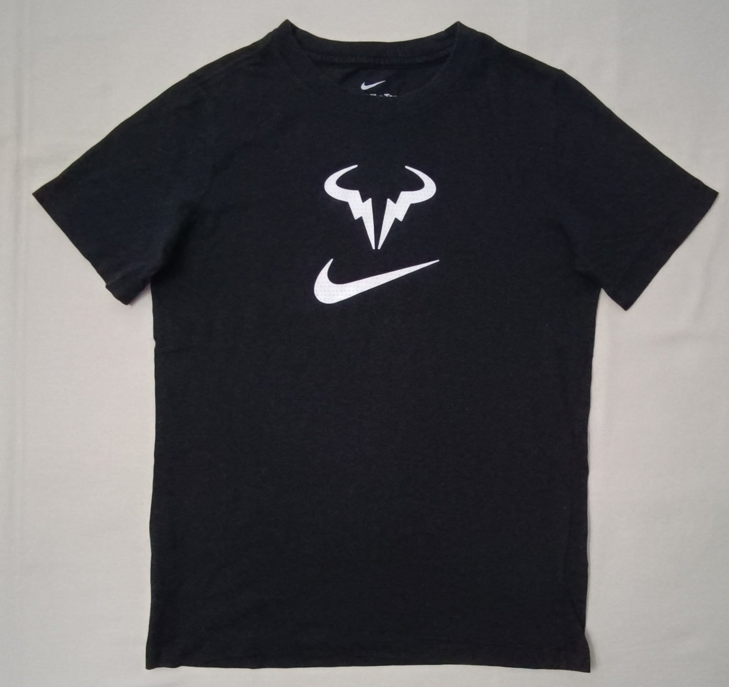 (ДЕТСКО) (Ръст 137-147см) Nike DRI-FIT Rafa Nadal Tee тениска