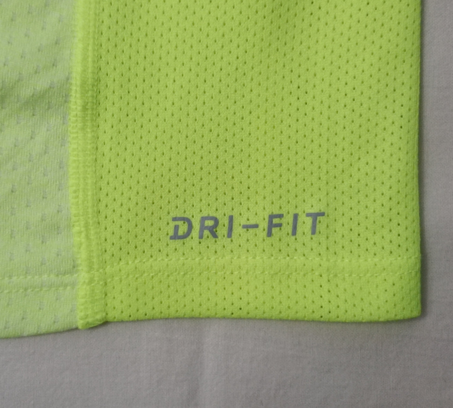 (L) Nike DRI-FIT Tee тениска