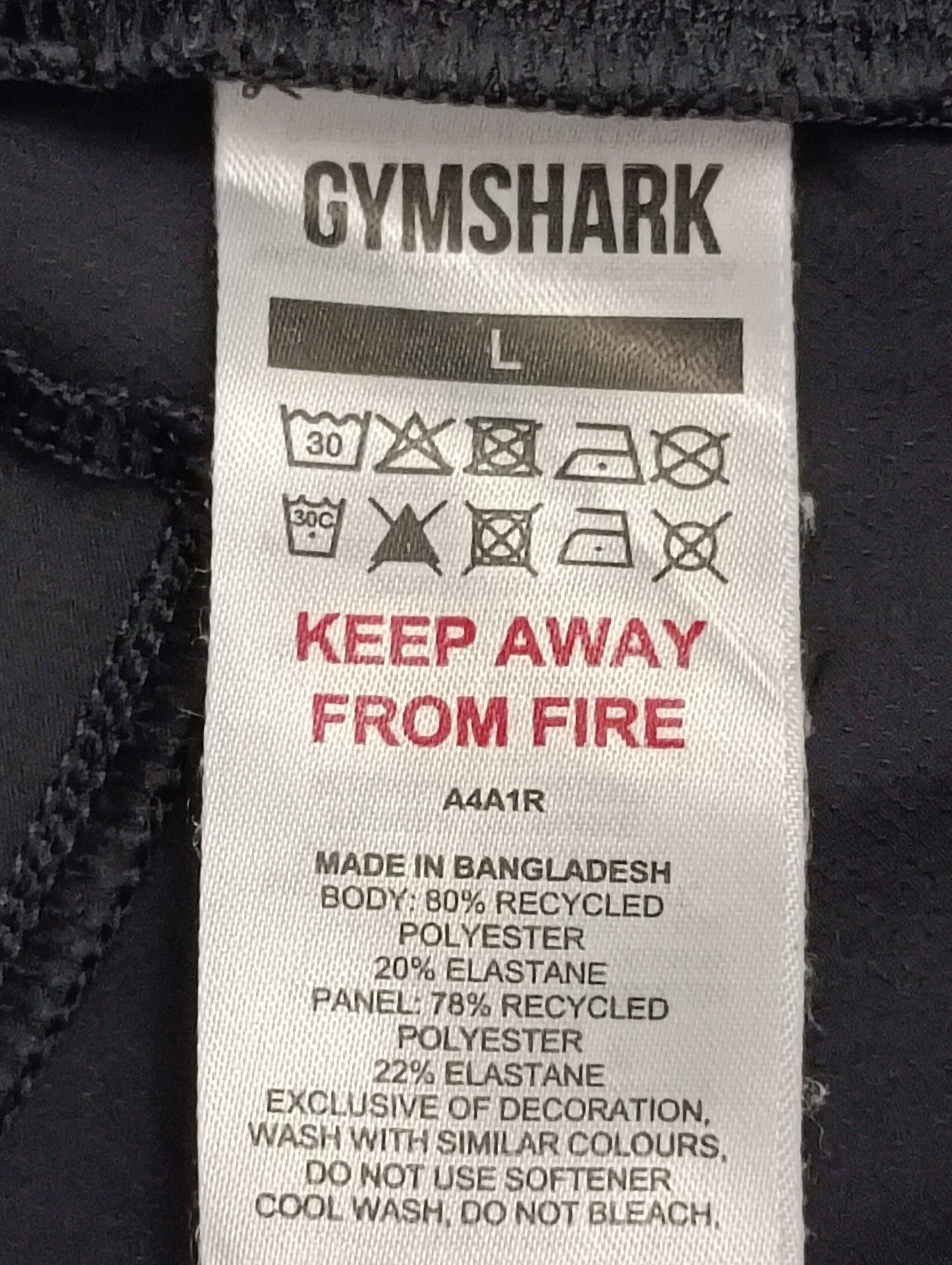 (L) Gymshark Shorts шорти