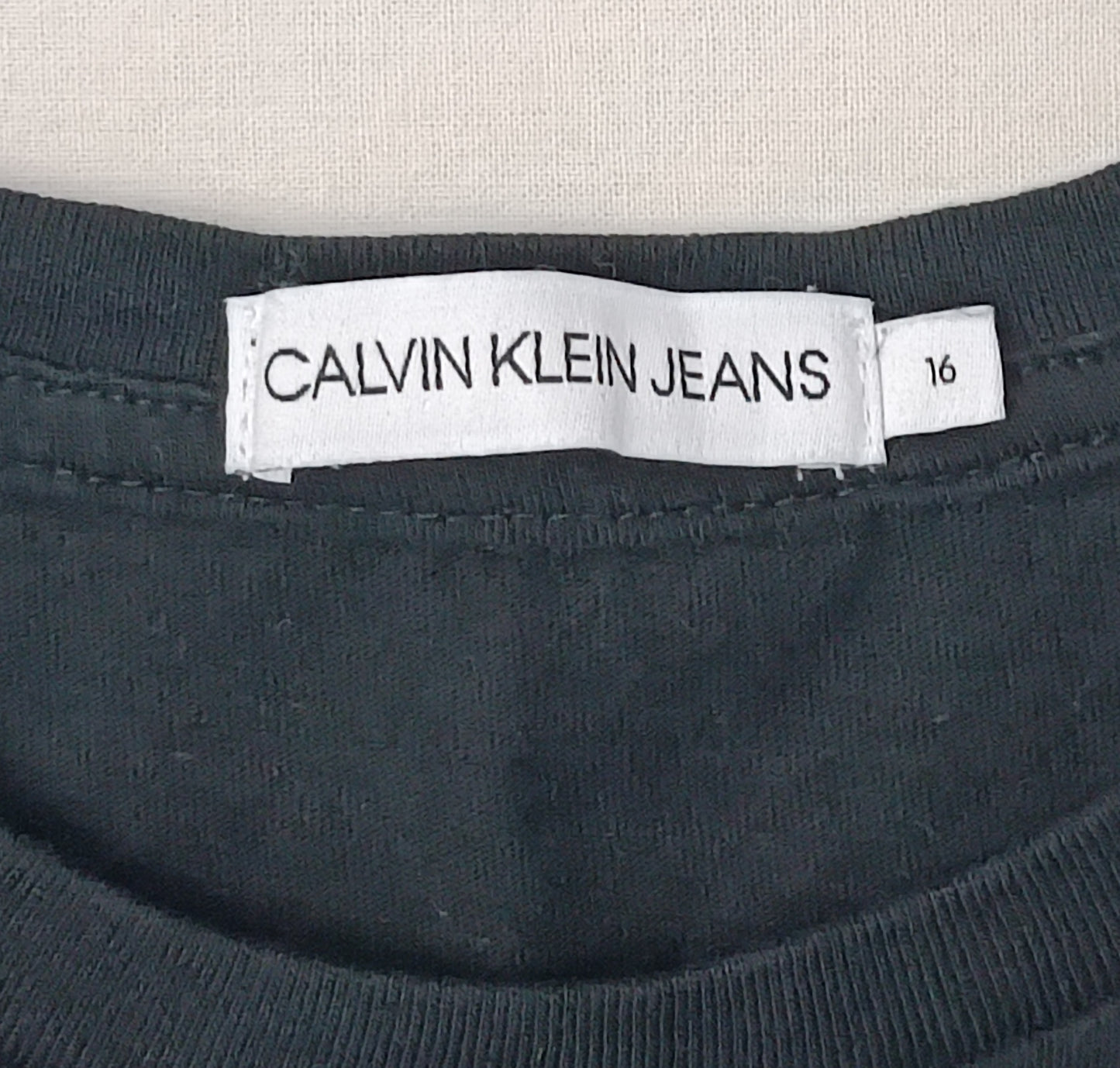 (XS) Calvin Klein Jeans Tee тениска