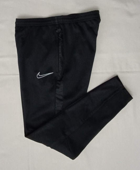 (ДЕТСКО) (Ръст 147-158см) Nike DRI-FIT Therma Pants долнище