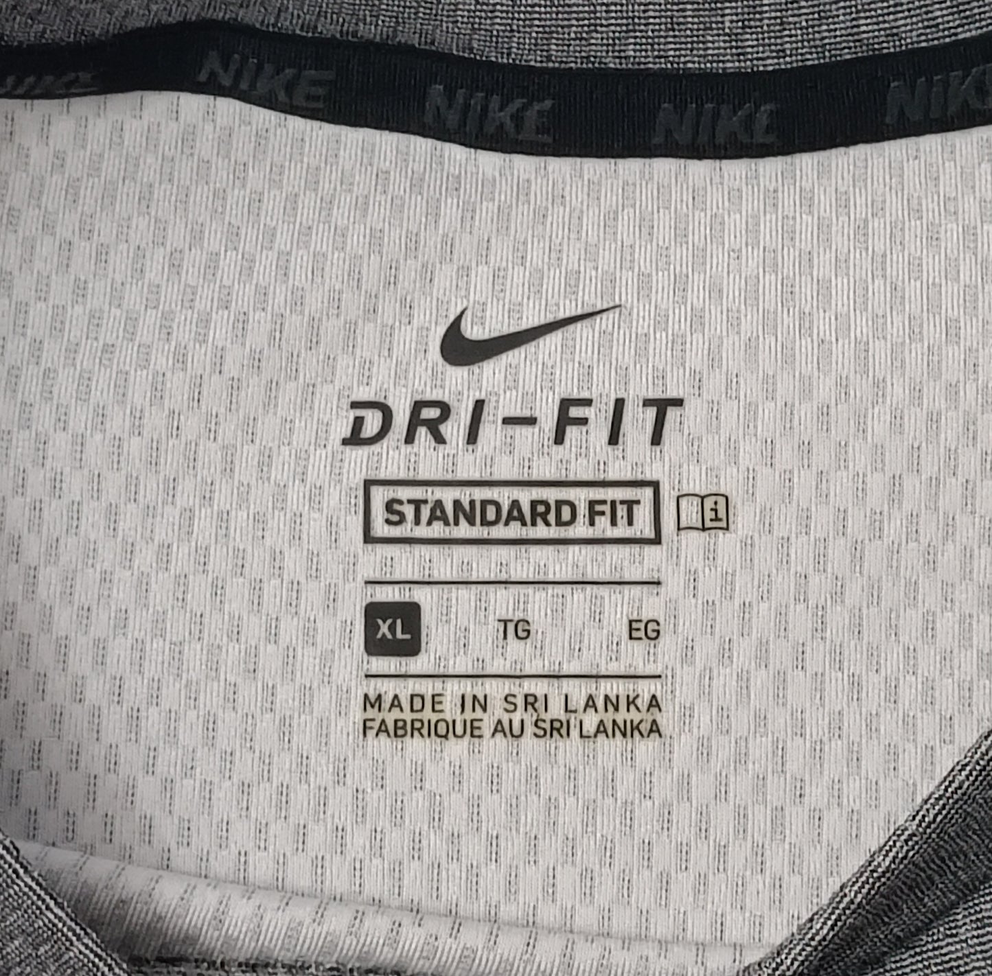 (ДЕТСКО) (Ръст 158-170см) Nike DRI-FIT Swoosh Tee тениска