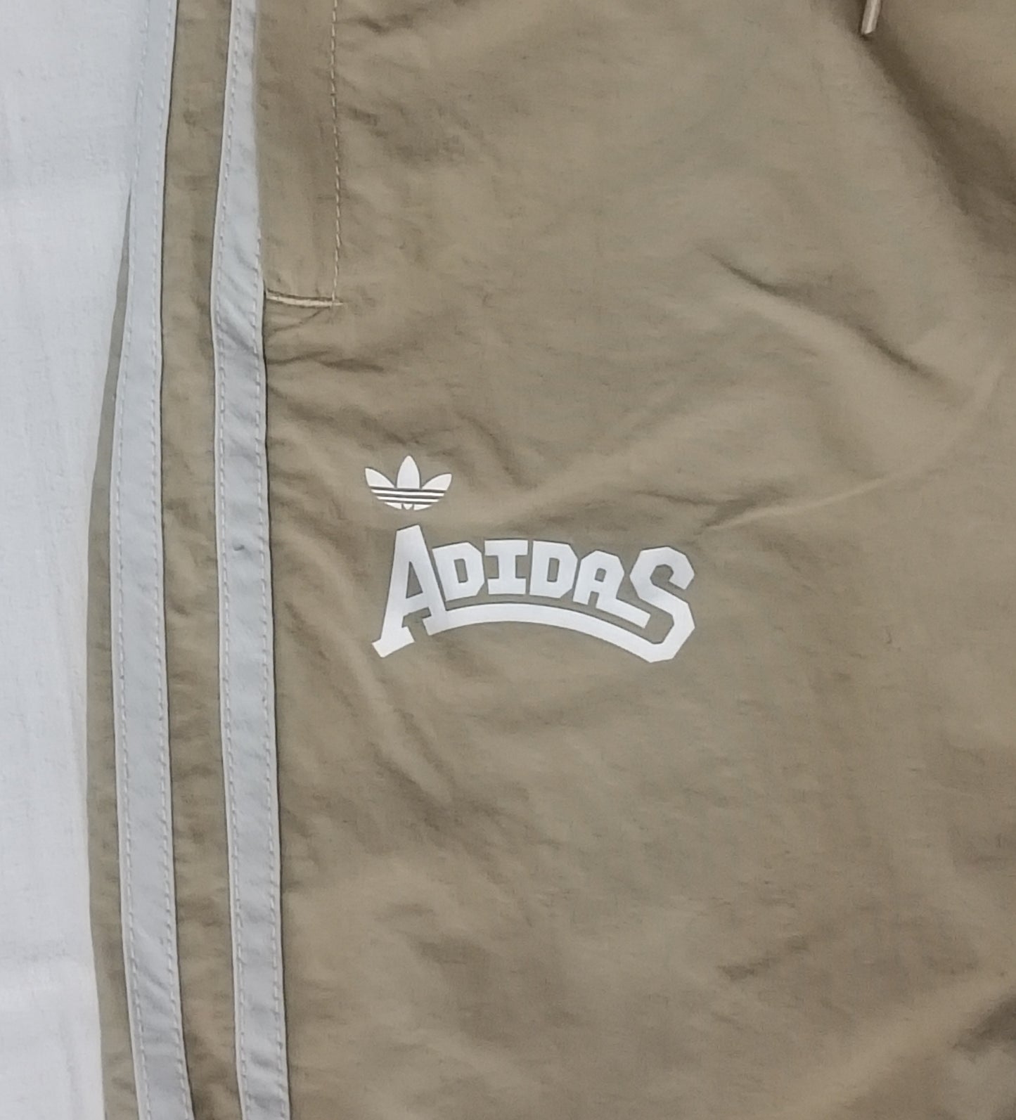 (ДЕТСКО) (Ръст 156-166см) Adidas Originals Trefoil Lock Up Pants долнище