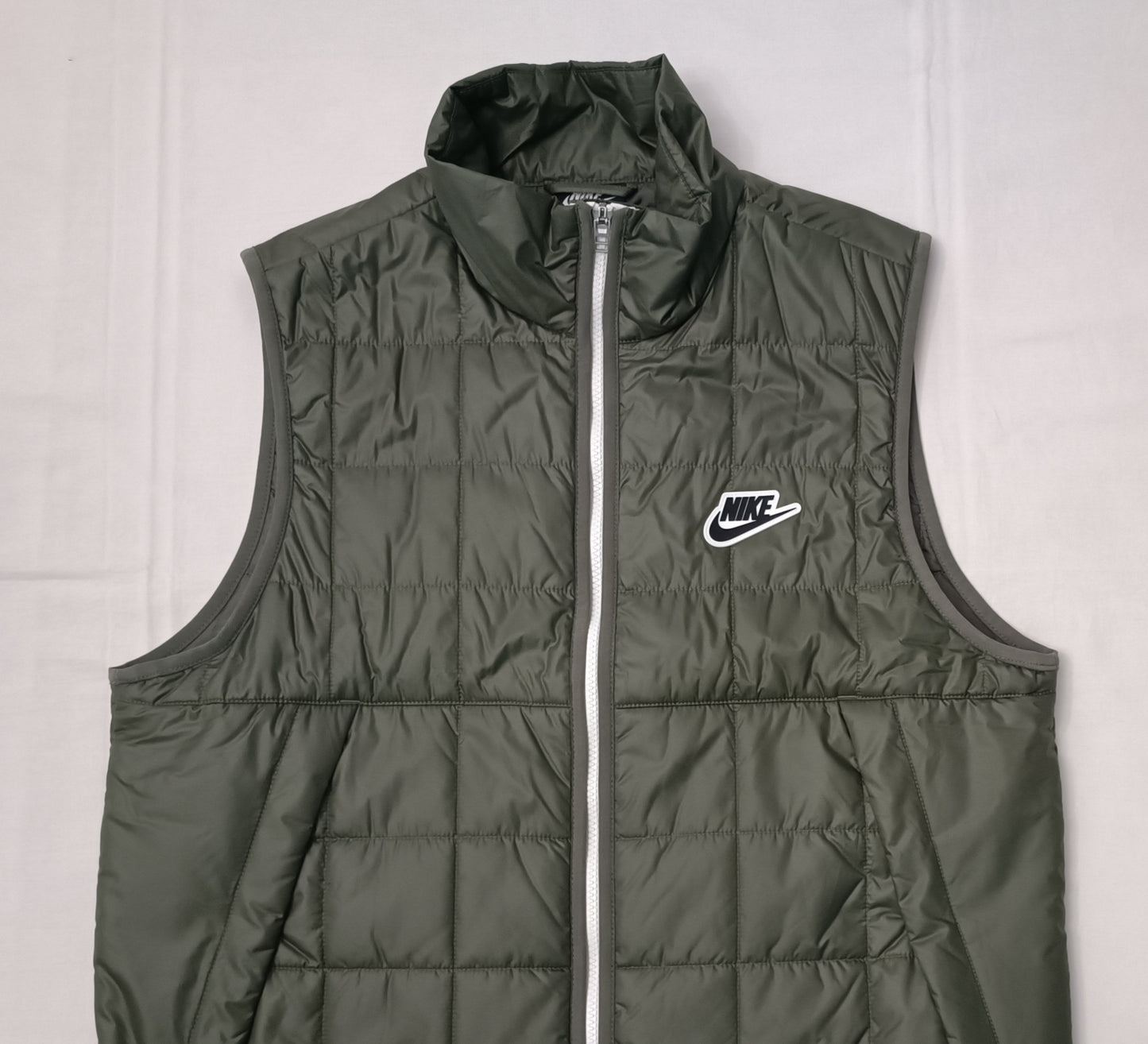 (M) Nike NSW Synthetic Fill Vest елек