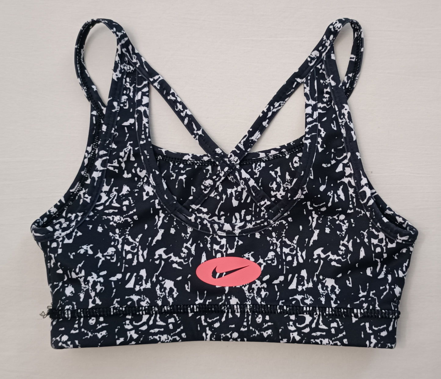 (ДЕТСКО) (Ръст 128-137см) Nike DRI-FIT Indy Icon Clash Bra бюстие