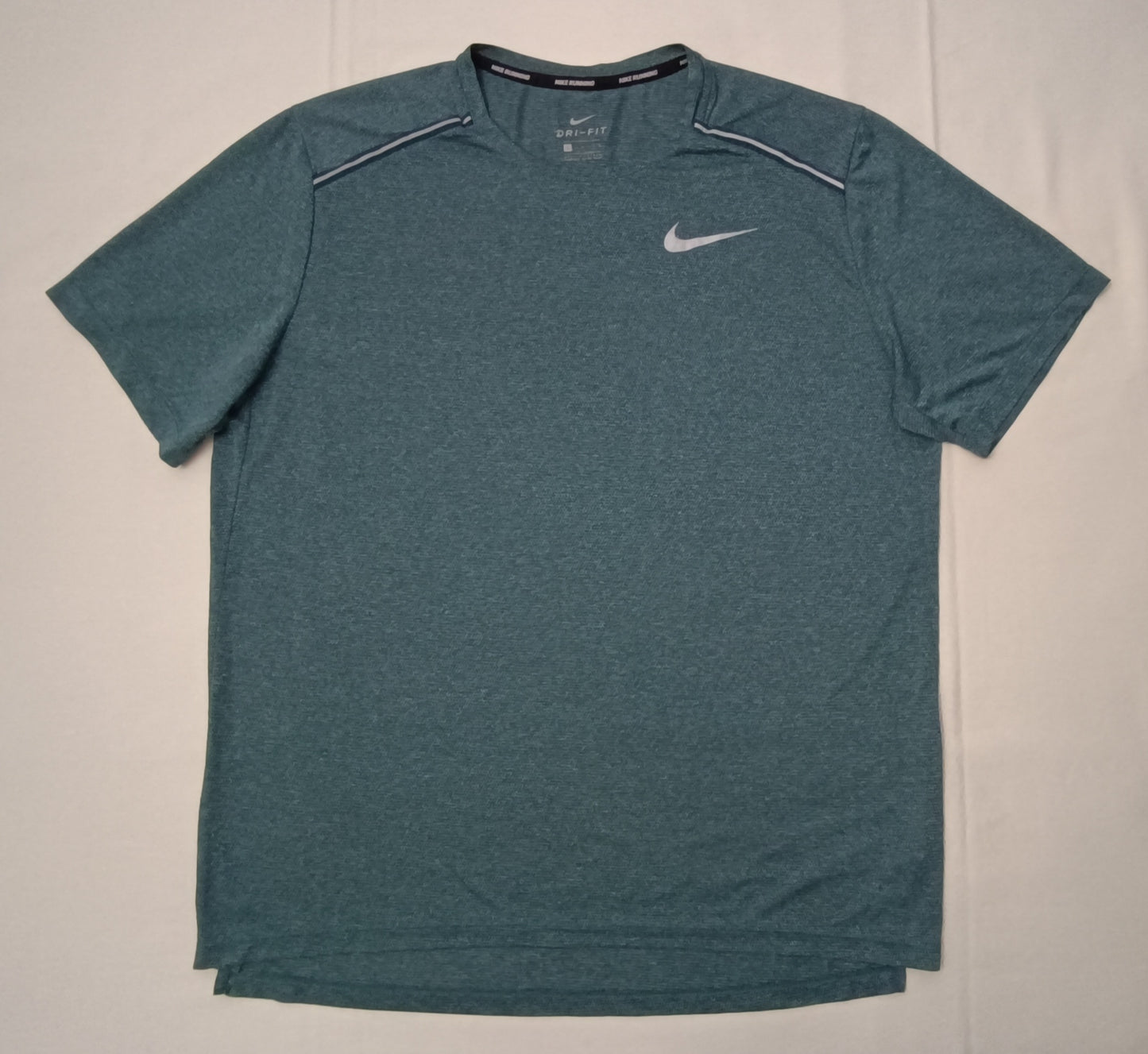 (L) Nike DRI-FIT Tee тениска