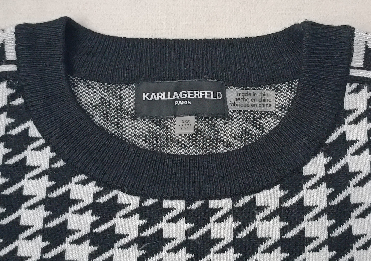 (ДАМСКО) (XS) Karl Lagerfeld Pullover пуловер