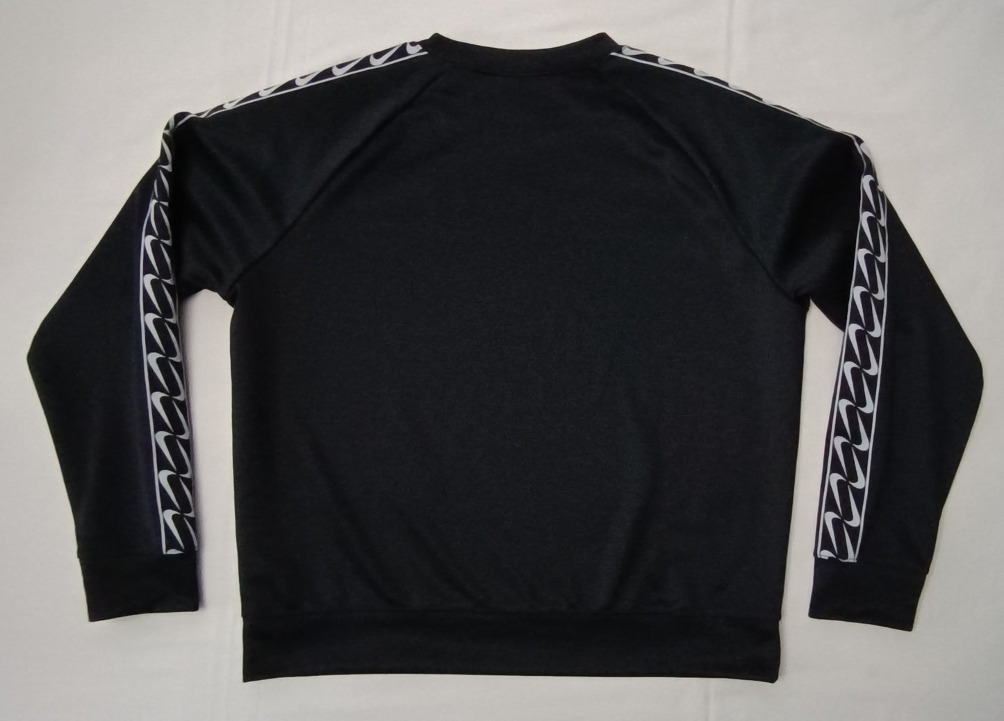 (ДАМСКО) (M) Nike Sportswear Repeat Sweatshirt горнище