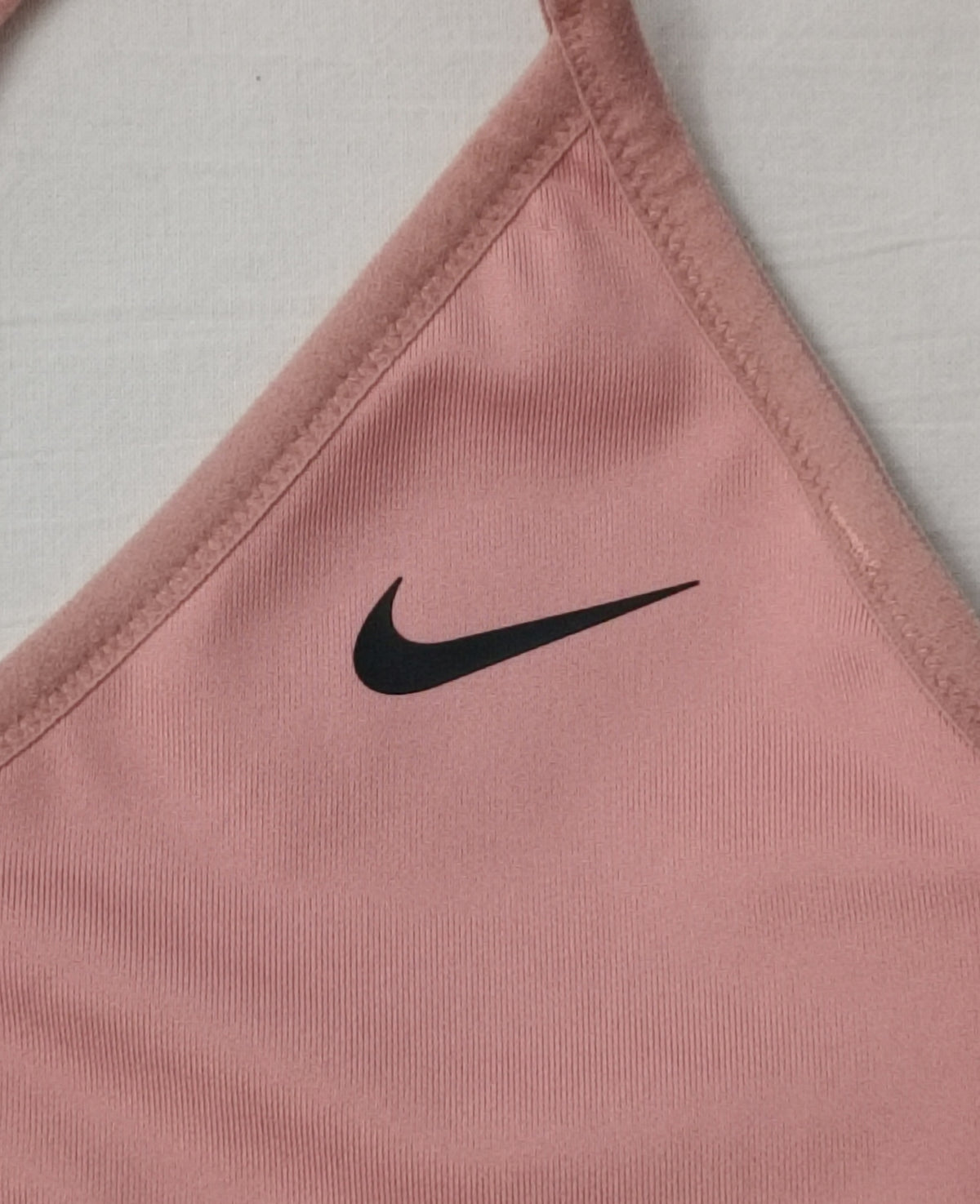 (ДАМСКО) (M) Nike DRI-FIT Indy Bra бюстие