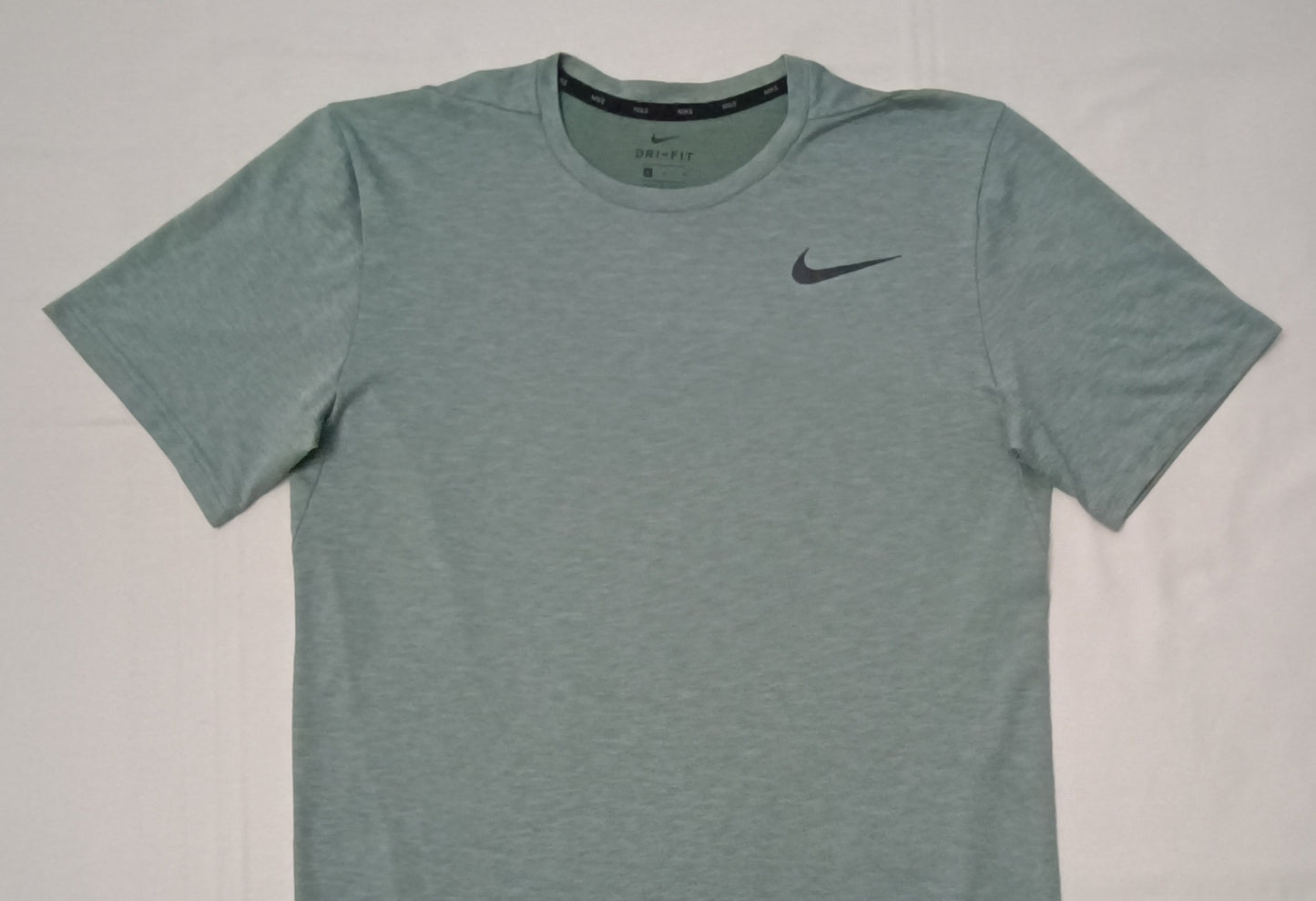 (M) Nike DRI-FIT Tee тениска