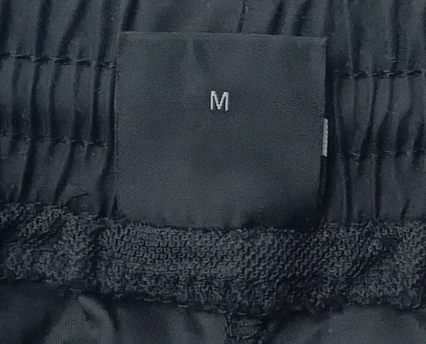 (M) Hugo Boss Shorts шорти, бански