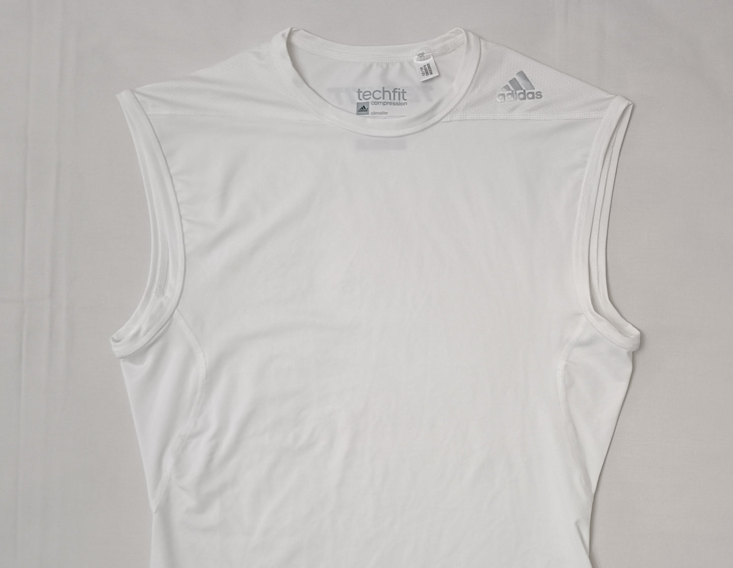 (XL) Adidas Techfit Compression потник