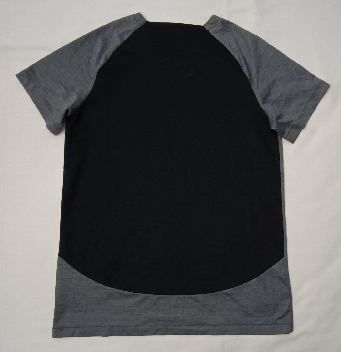 (ДЕТСКО) (Ръст 158-170см) Nike DRI-FIT Tee тениска