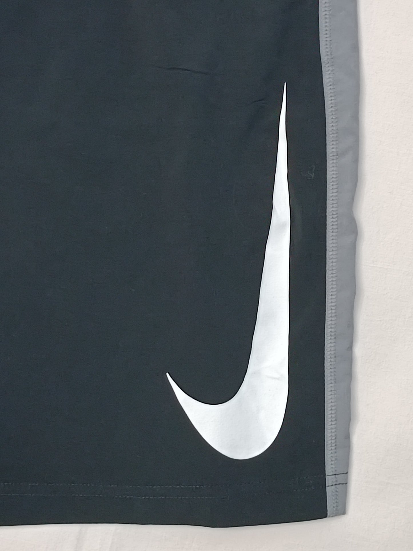 (ДЕТСКО) (Ръст 158-170см) Nike DRI-FIT Swoosh Shorts шорти