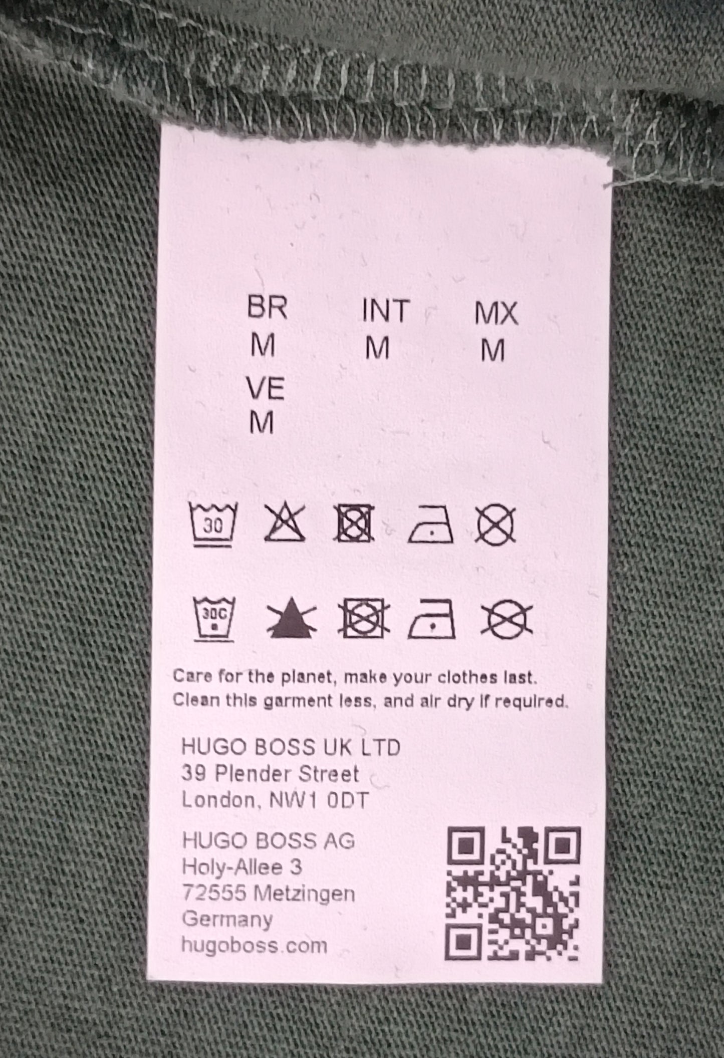 (M) Hugo Boss Shirt тениска