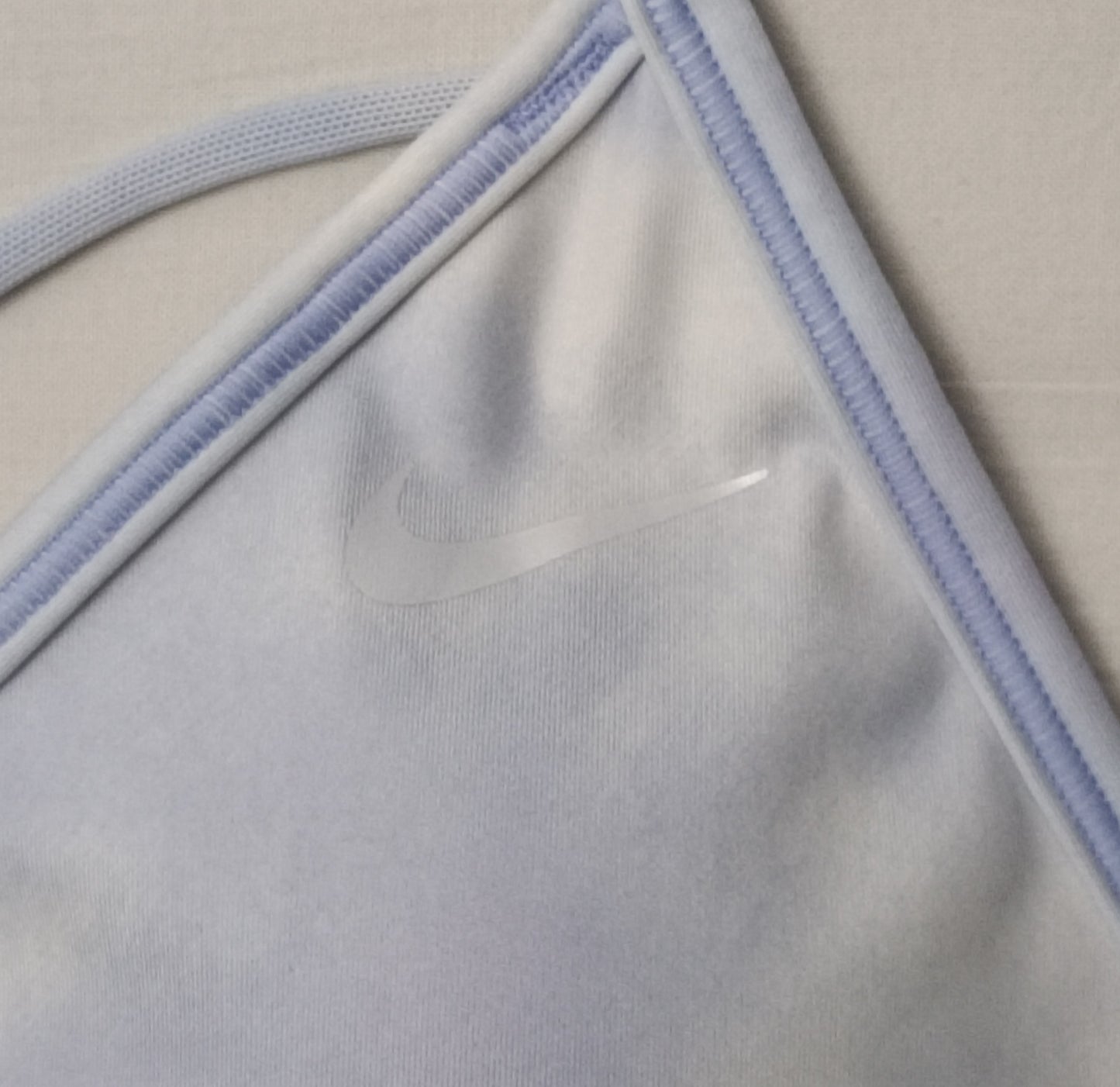 (ДАМСКО) (S) Nike DRI-FIT Indy Clash Bra бюстие