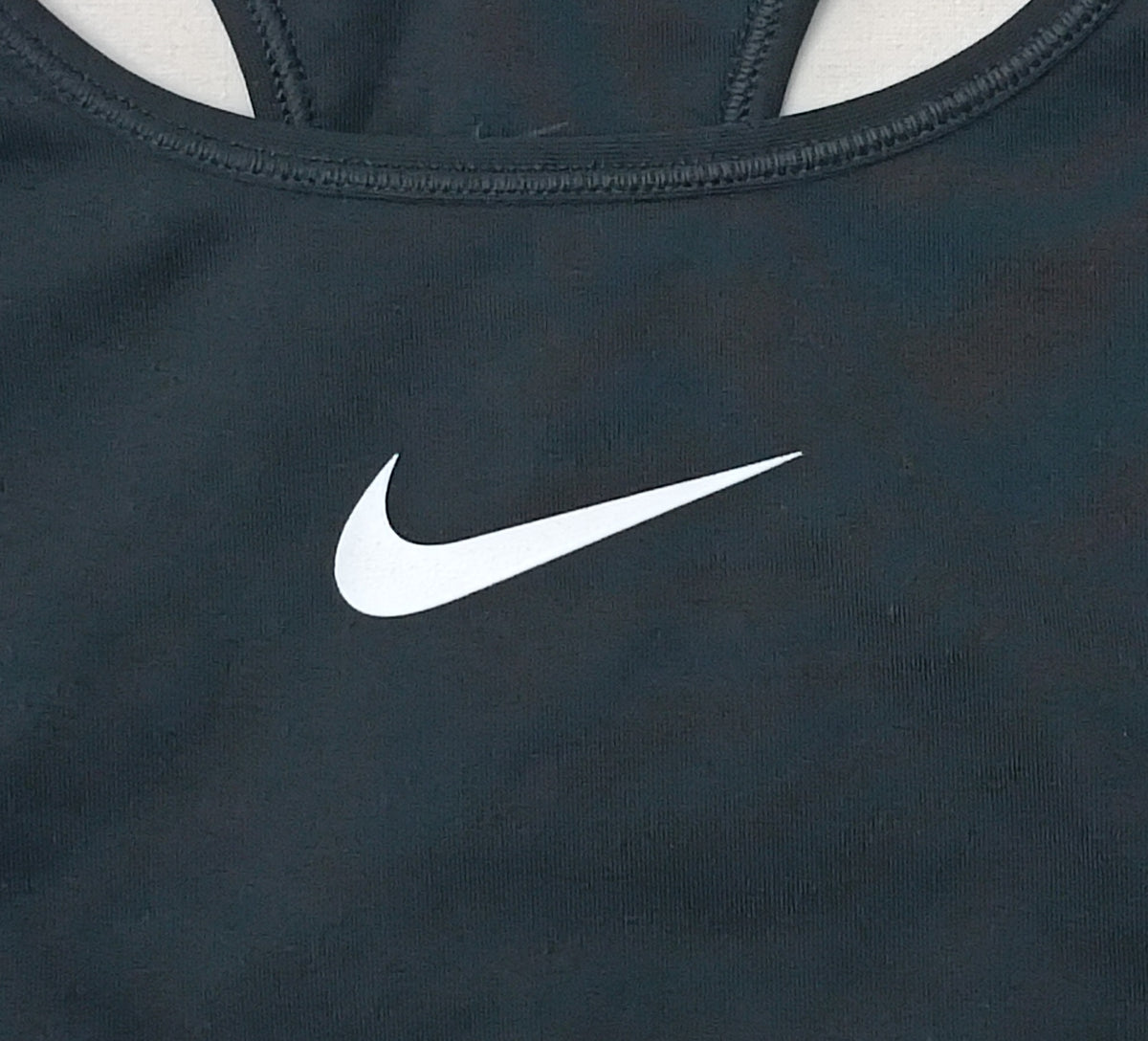 (ДАМСКО) (M) Nike DRI-FIT Bra бюстие