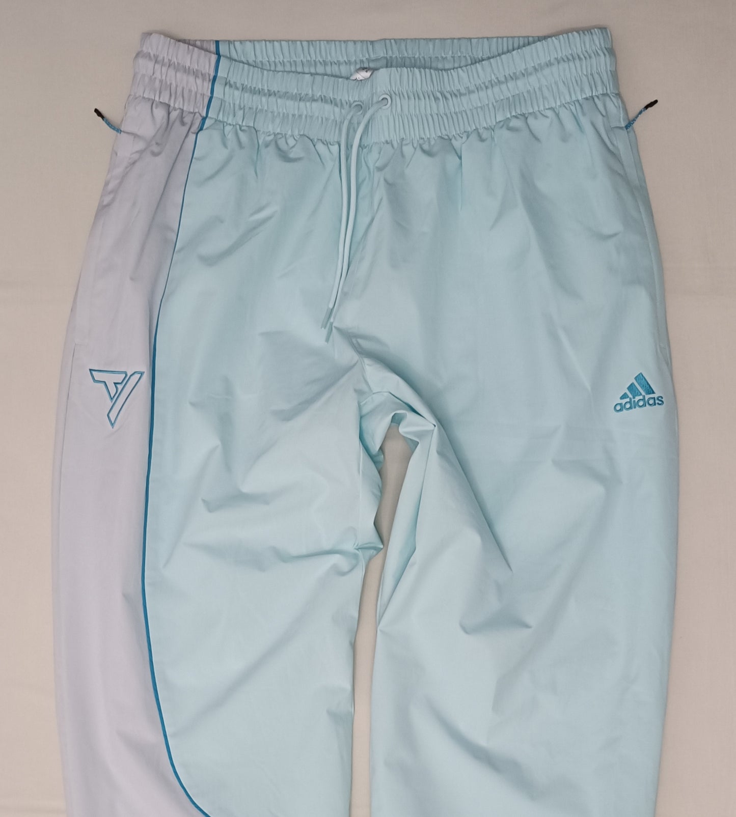 (L) Adidas Trae Young Tracksuit екип (горнище и долнище)