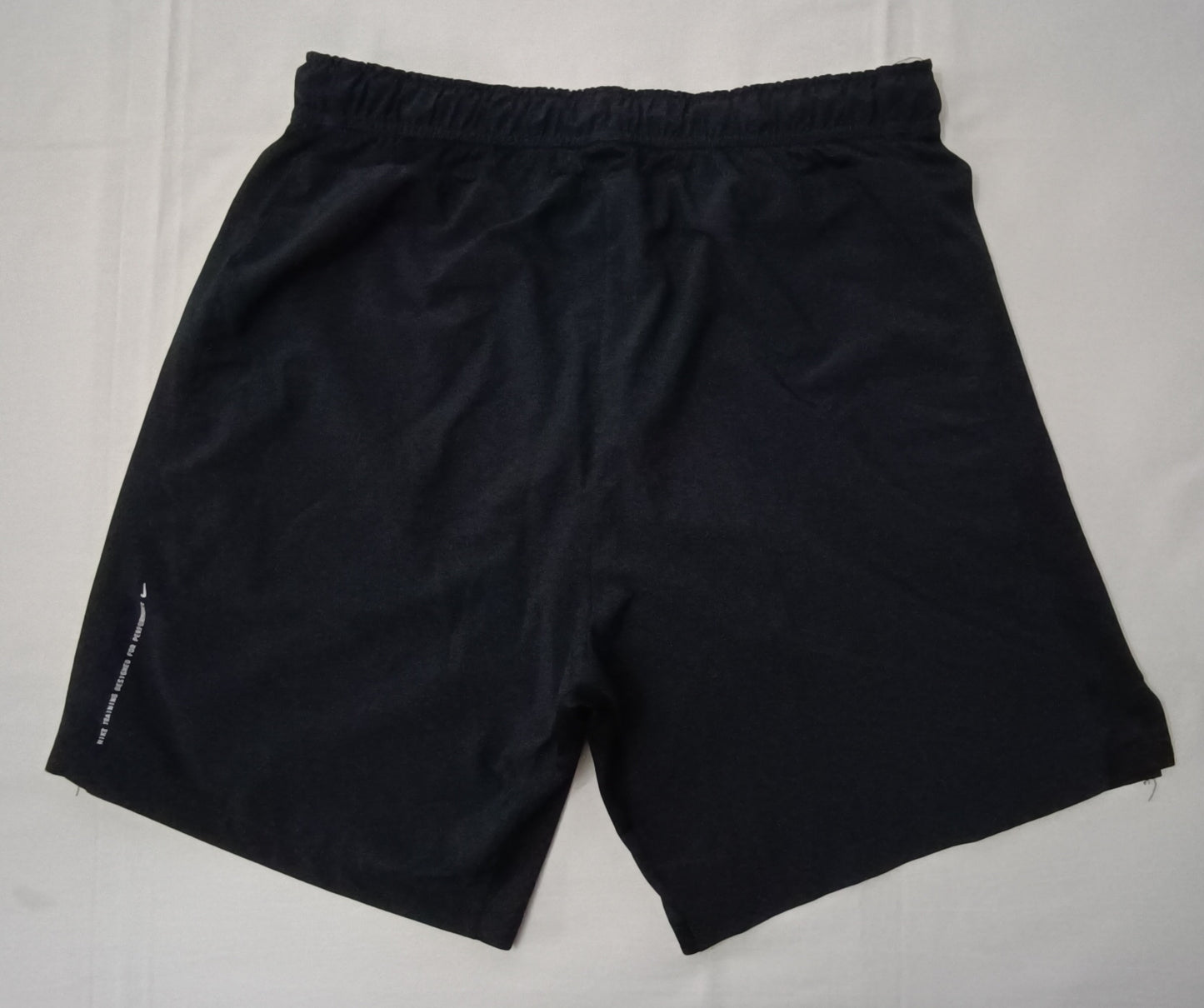 (L) Nike DRI-FIT Shorts шорти