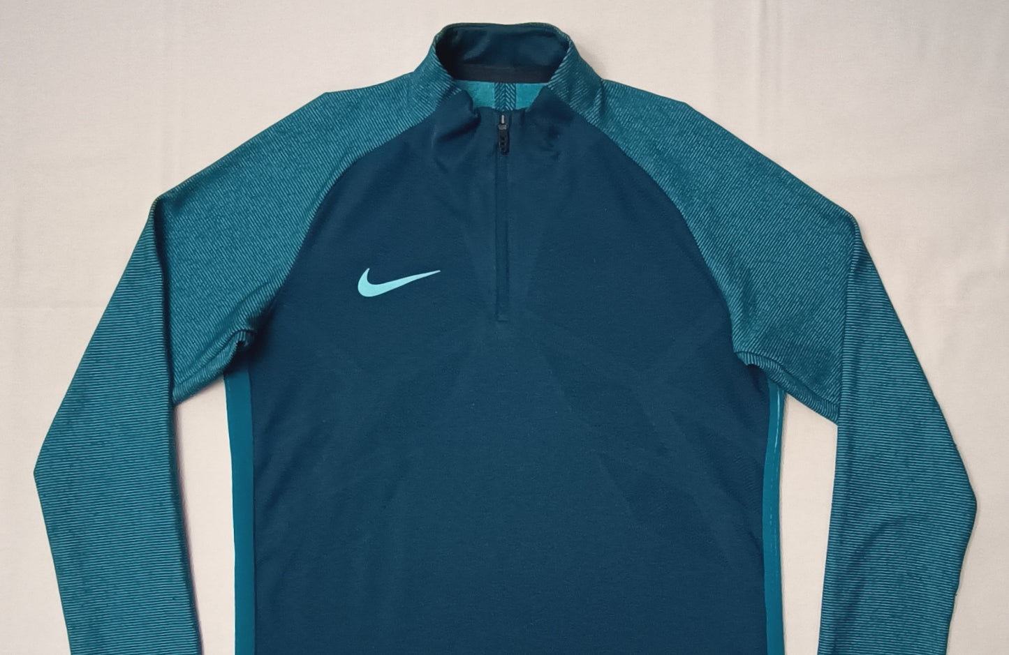 (ДЕТСКО) (Ръст 147-158см) Nike Aeroswift Top горнище