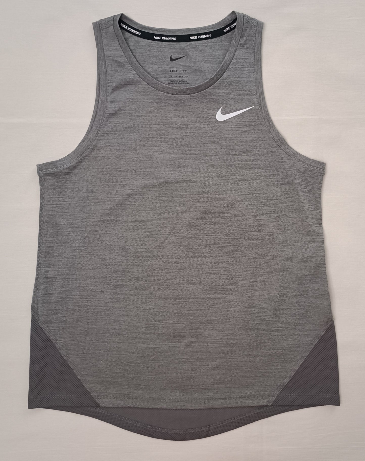(ДАМСКО) (XS) Nike DRI-FIT Tank Top потник