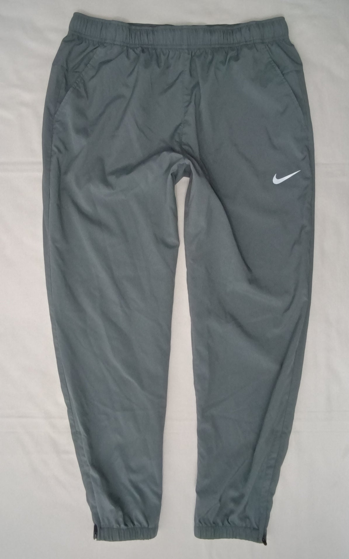 (L) Nike DRI-FIT Woven Pants долнище