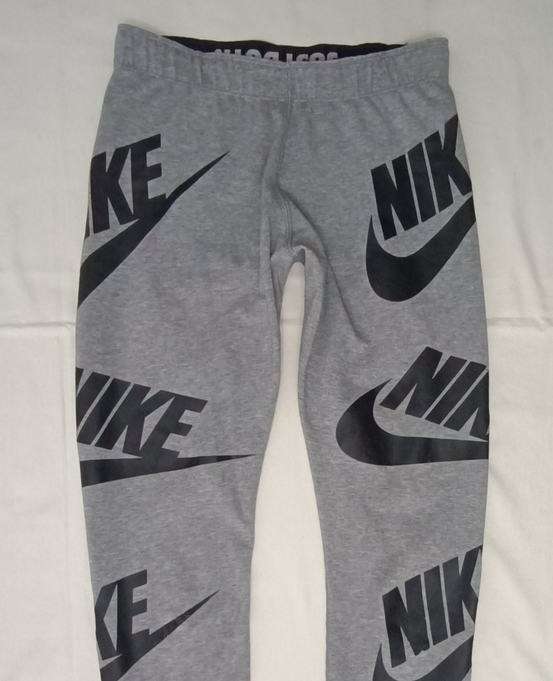 (ДАМСКО) (S) Nike Multi Logo Leggings клин