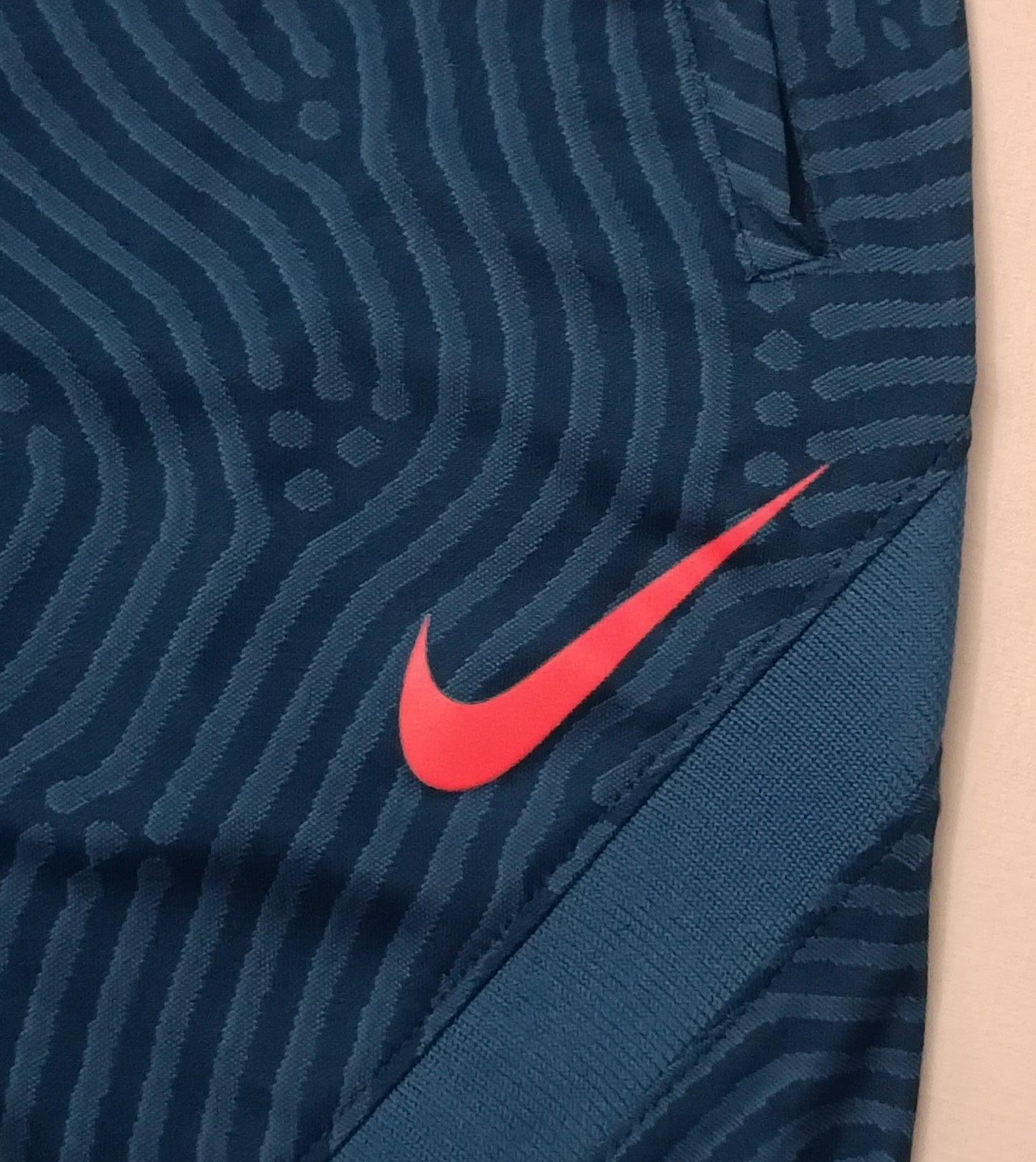 (ДЕТСКО) (Ръст 158-170см) Nike DRI-FIT Strike Shorts шорти