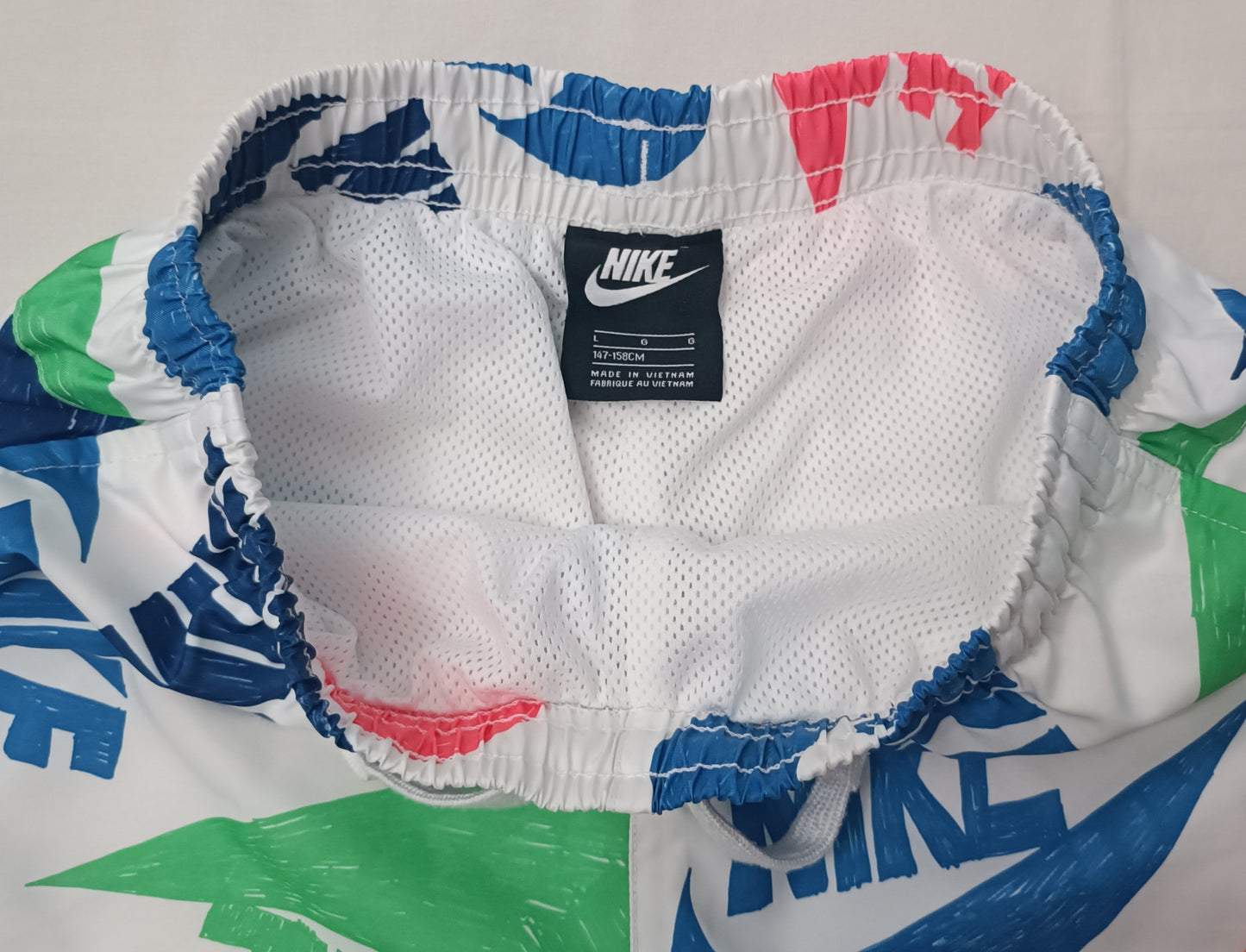 (ДЕТСКО) (Ръст 147-158см) Nike Sportswear Woven Shorts шорти