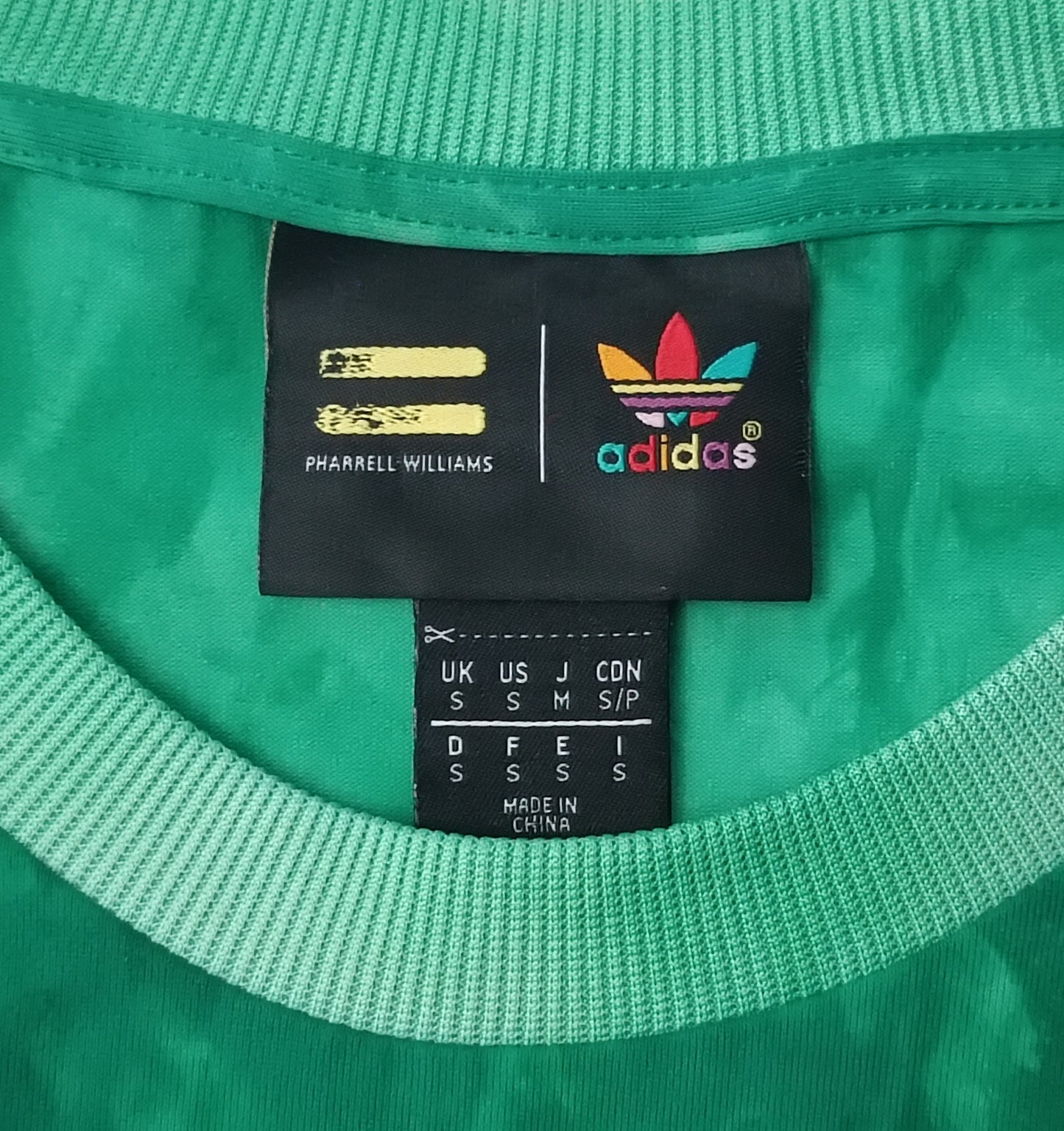 (S) Adidas Originals x Pharrell Williams HU Holi Shirt тениска